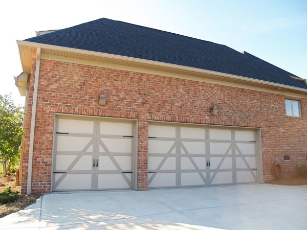 Garage Downspout Repair in Fond Du Lac